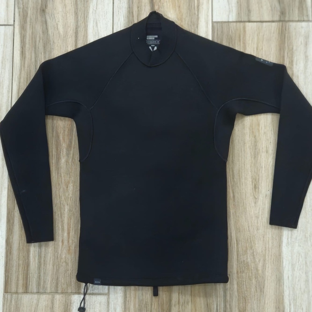 New Mystic Men's Black Neoprene Top size M